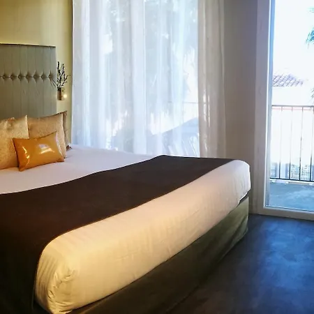 Hotel Nyx Independant Centre Gare 3*