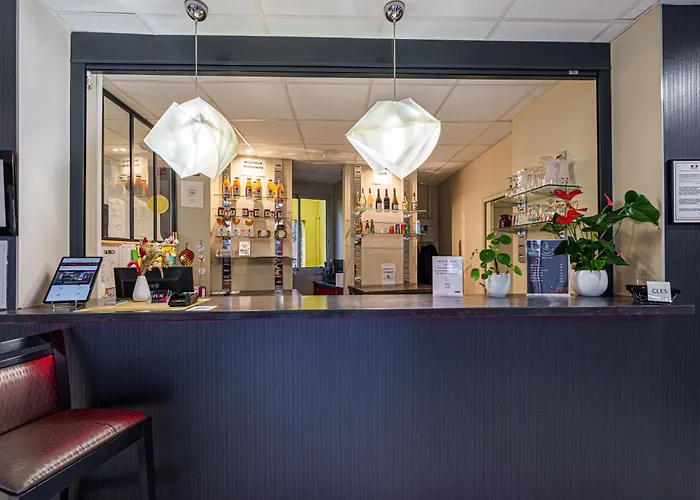 Nyx Independant Centre Gare 佩皮尼昂