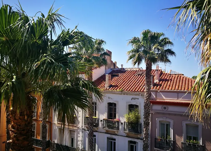 Nyx Independant Centre Gare 佩皮尼昂